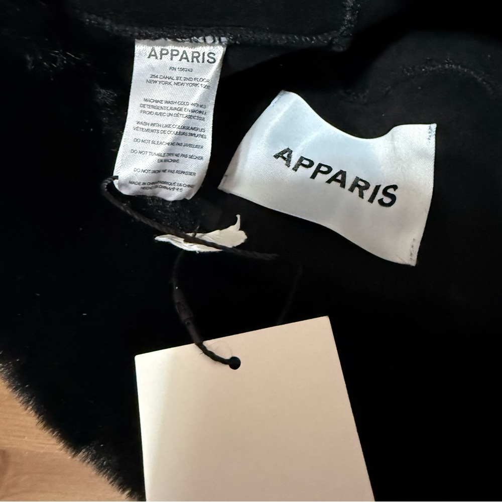 APPARIS Amara Bucket Hat - Picture 4 of 5